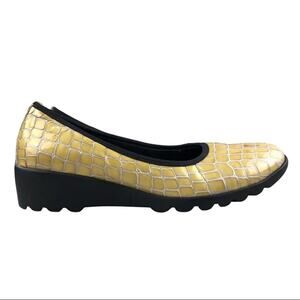 Josef Seibel Womens EU 38 Bridget Patent Leather Kroko Taupe Yellow Wedge Shoe